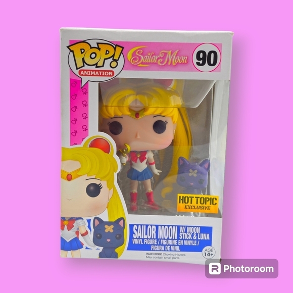 Funko POP! Sailor Moon w/ Moon Stick & Luna #90 Hot Topic Exclusive Vinyl Figure - Picture 1 of 8